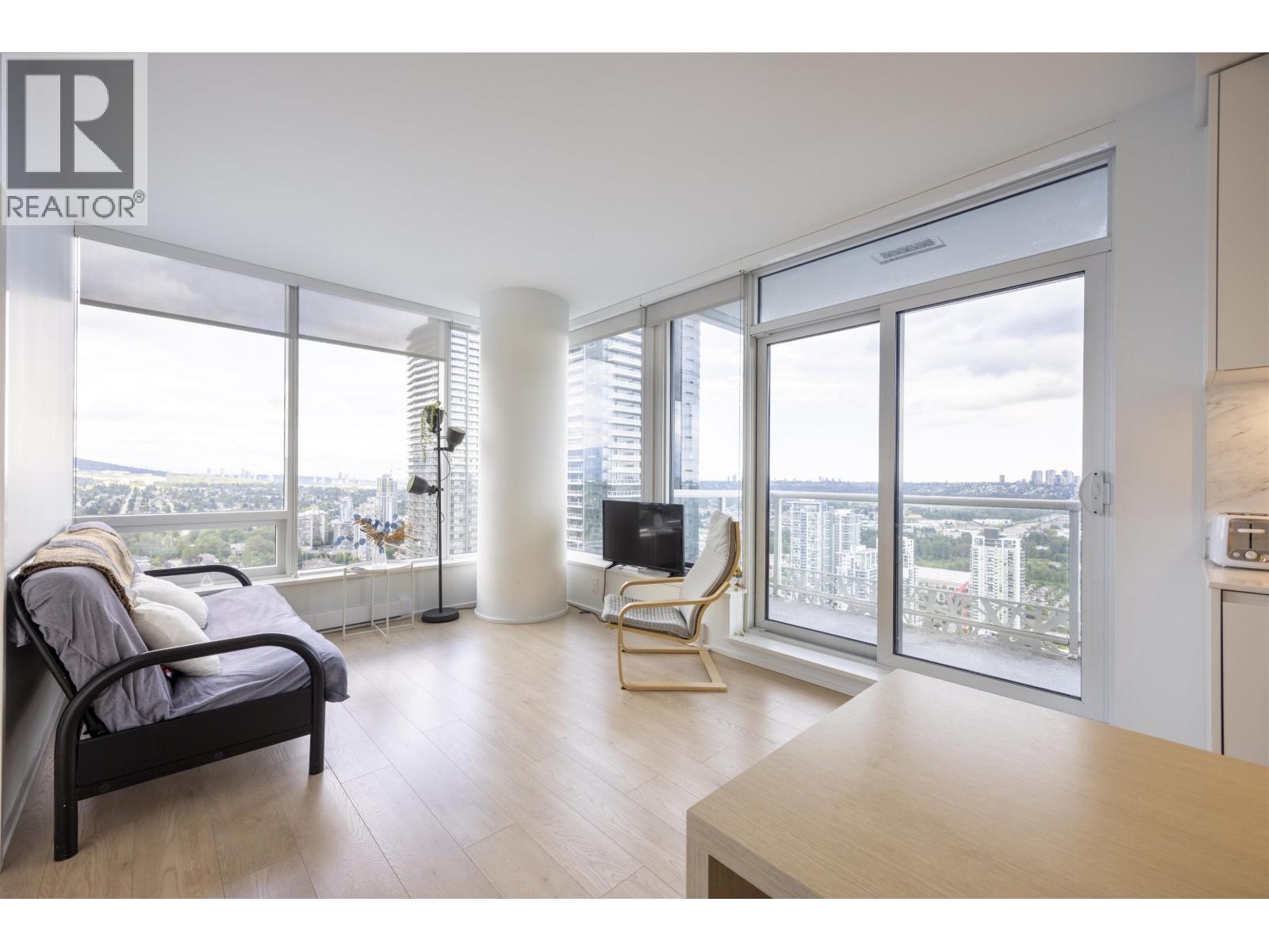 3904 4510 HALIFAX WAY