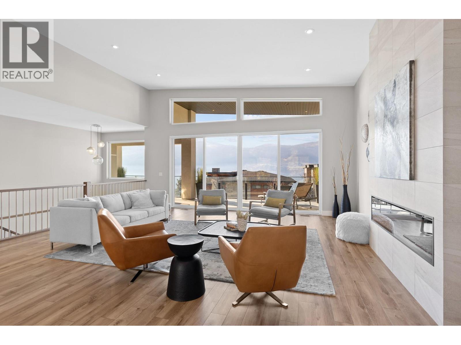 3605 Mckinley Beach Drive