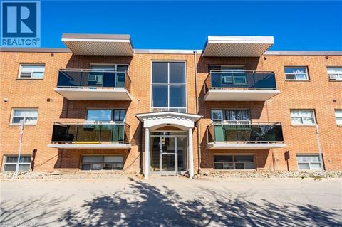 264 OAKDALE Avenue Unit# 102 St. Catharines ON L2P2K4