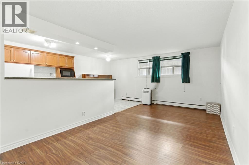 264 OAKDALE Avenue Unit# 102