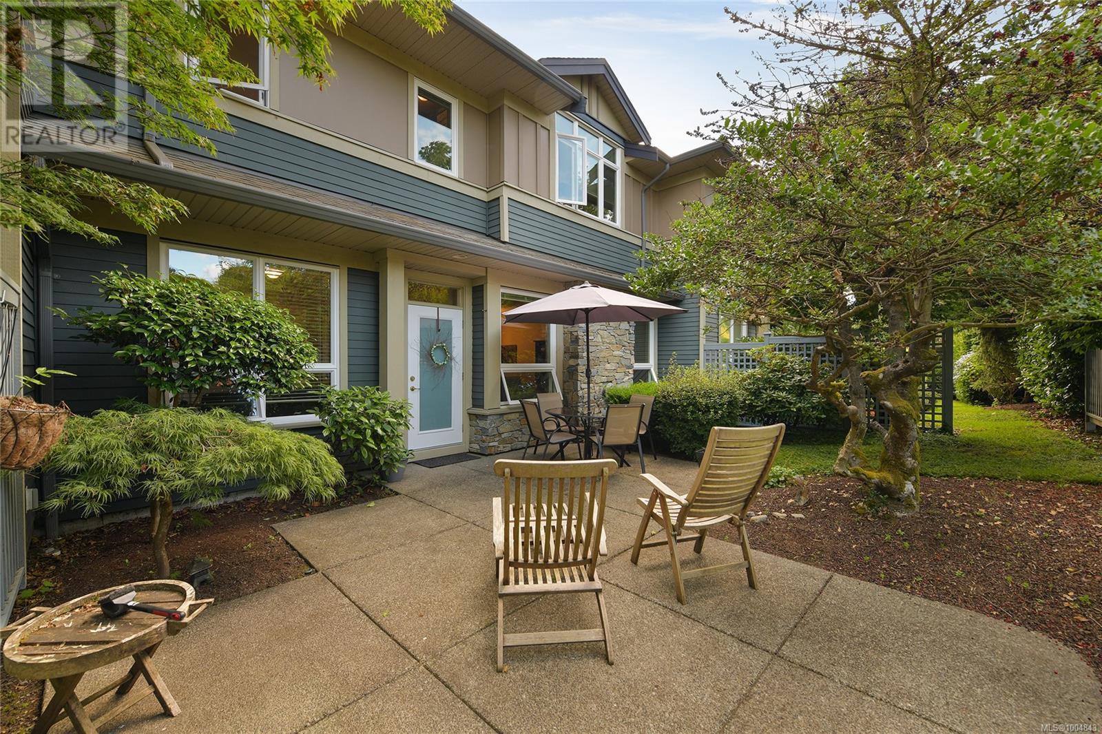 5B 7250 West Saanich Rd