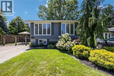 1115 Braemar LANE Sarnia ON N7V3V6