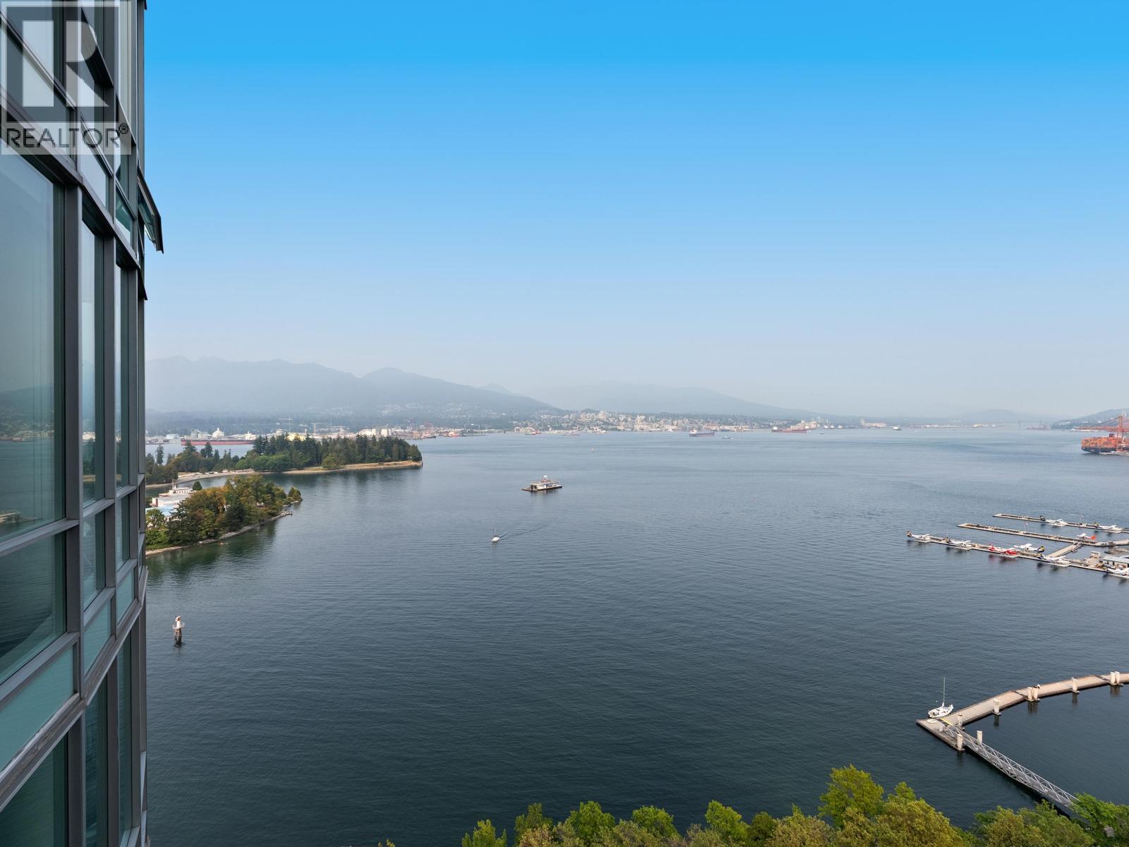 2502 323 JERVIS STREET