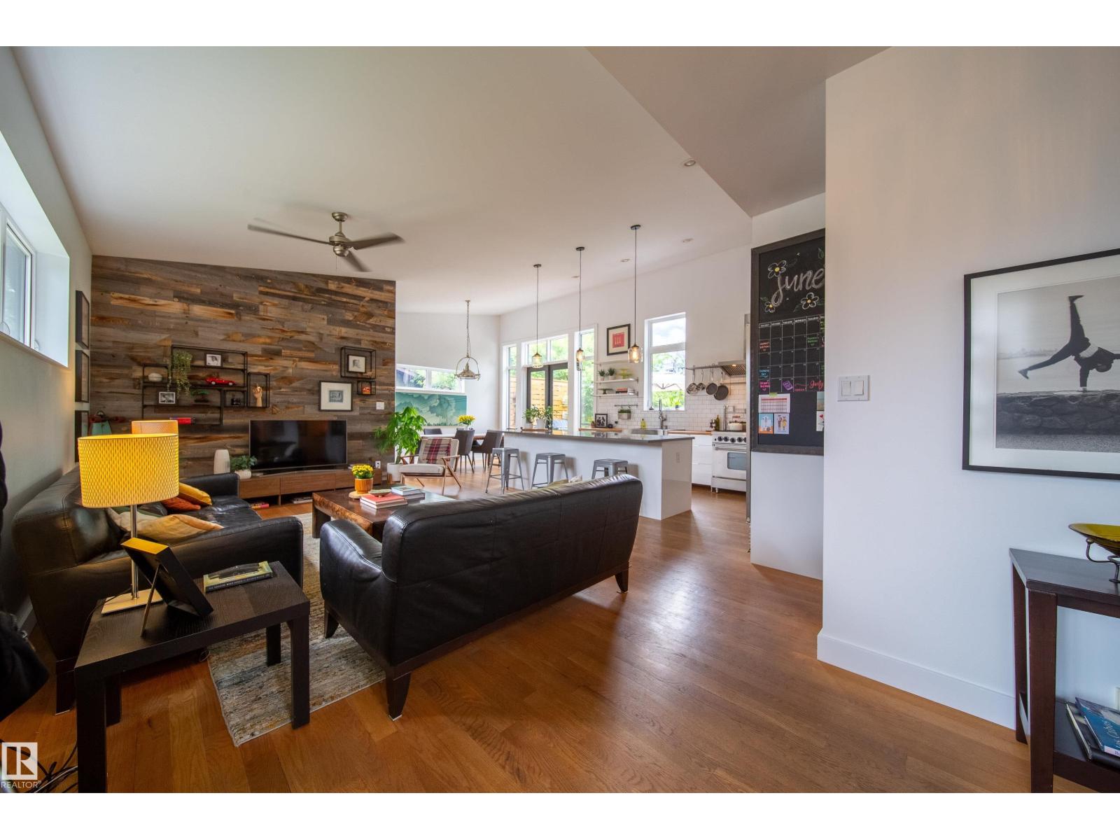 14508 78 AV NW