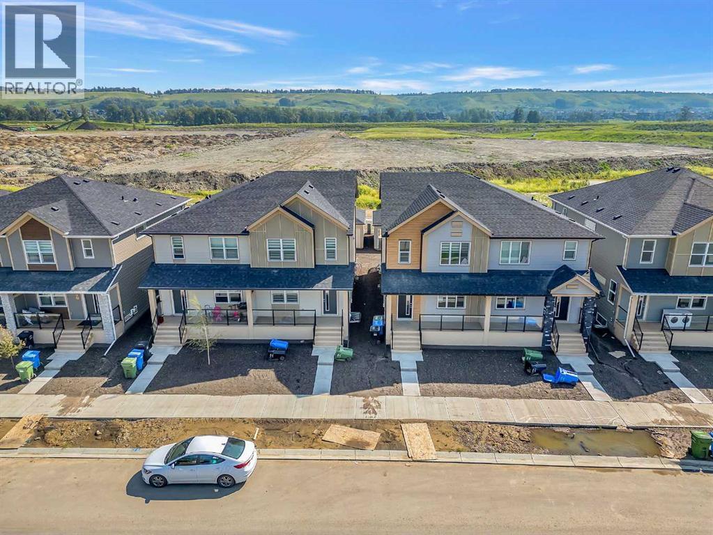 822, 826, 830, 834 Wolf Willow Boulevard SE