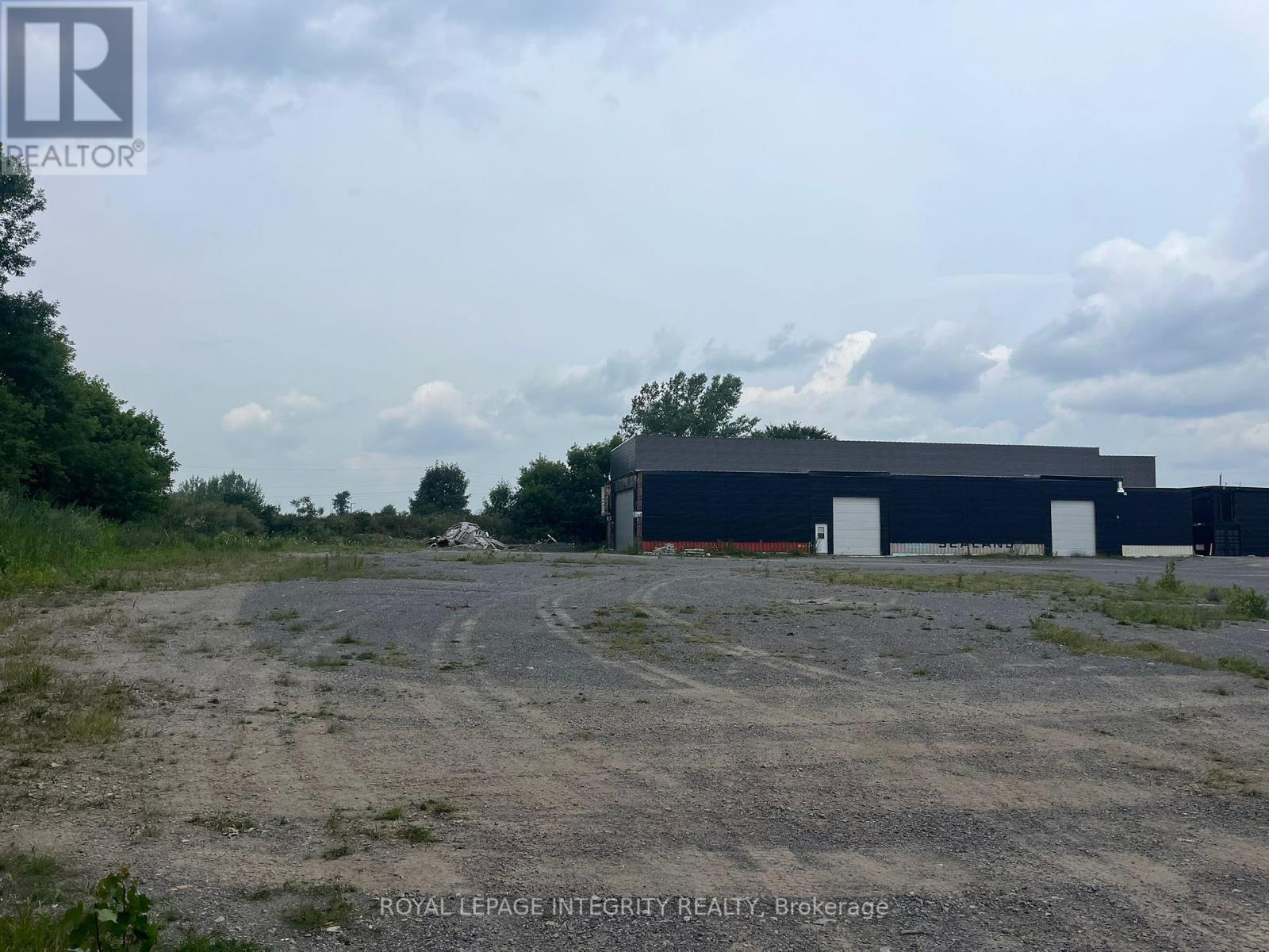 3009 CARP ROAD
