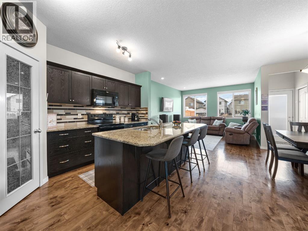 73 Cranberry Avenue SE