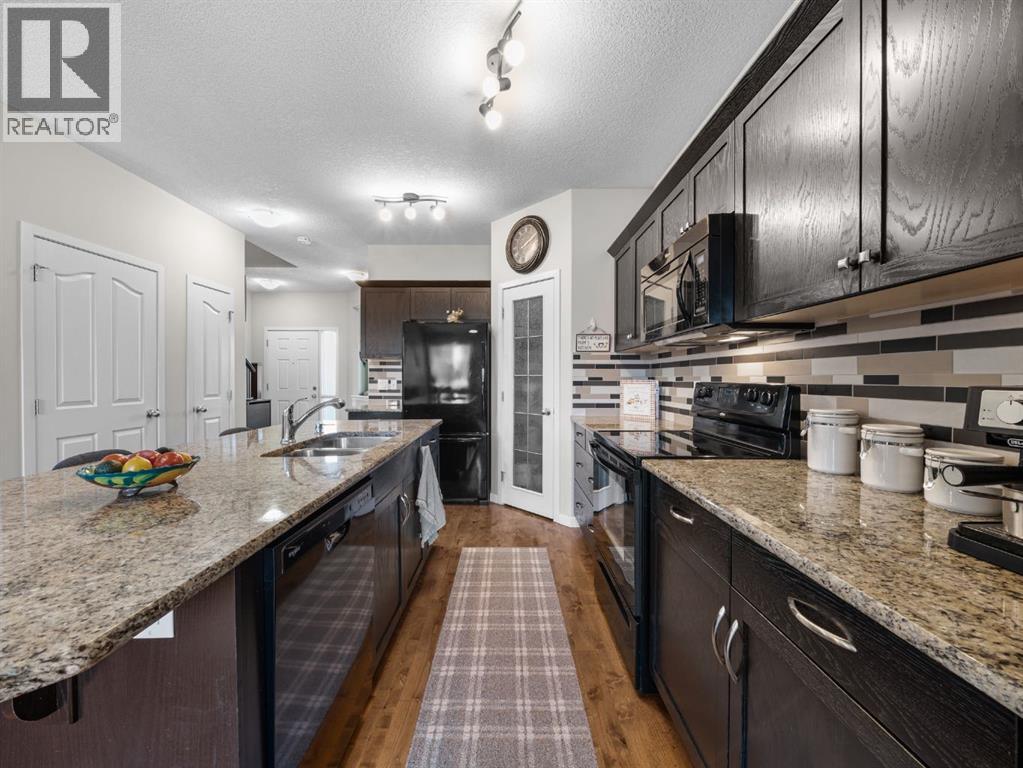 73 Cranberry Avenue SE