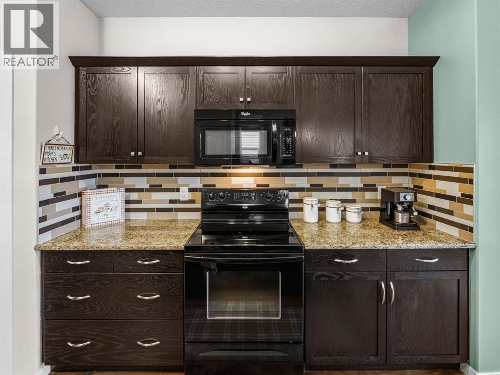 73 Cranberry Avenue SE