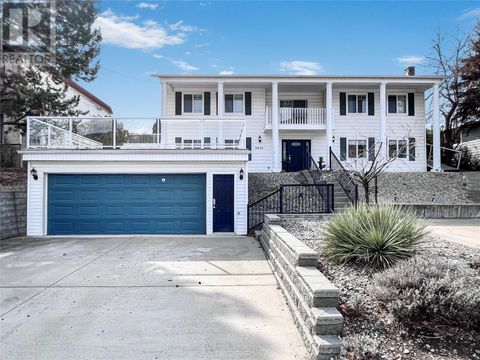 8404 Gala Crescent Osoyoos BC V0H1V2