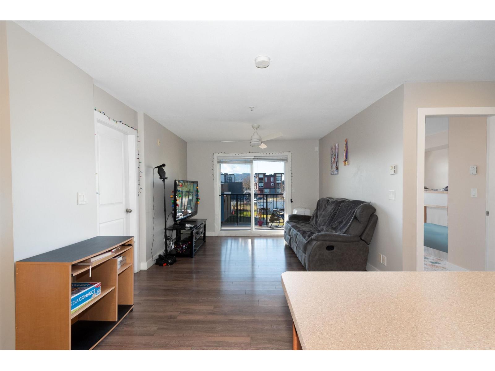 207 9422 VICTOR STREET|Chilliwack Proper East