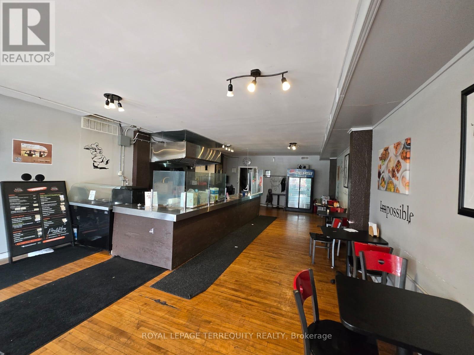 2849 KINGSTON ROAD