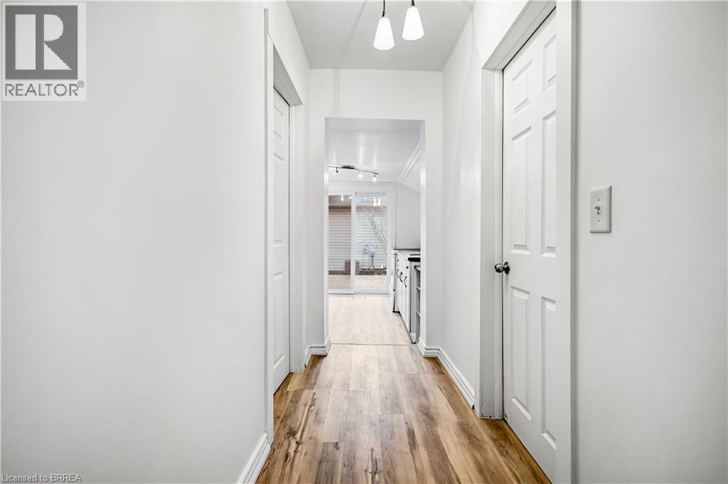 150 CATHARINE Avenue