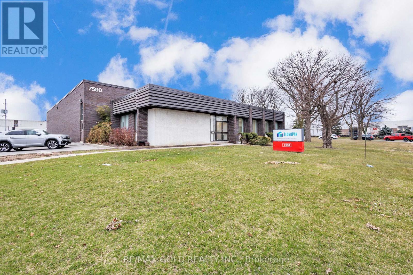7590 BATH ROAD