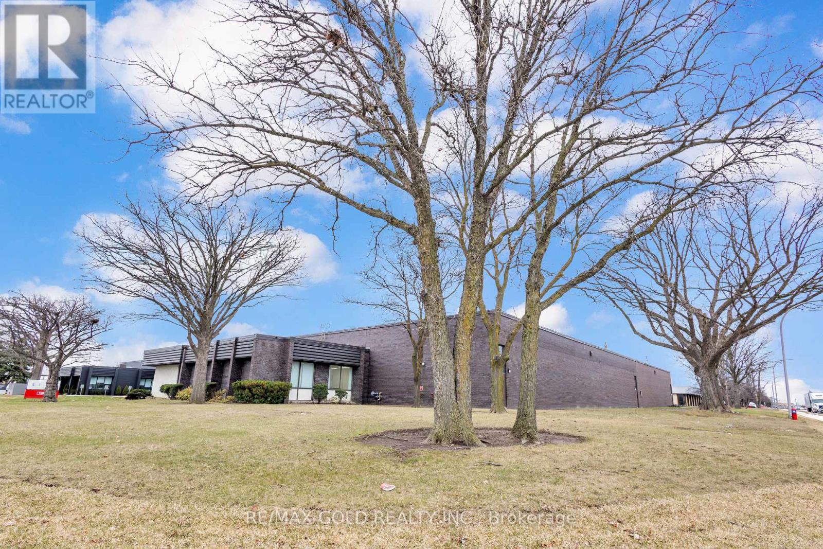 7590 BATH ROAD