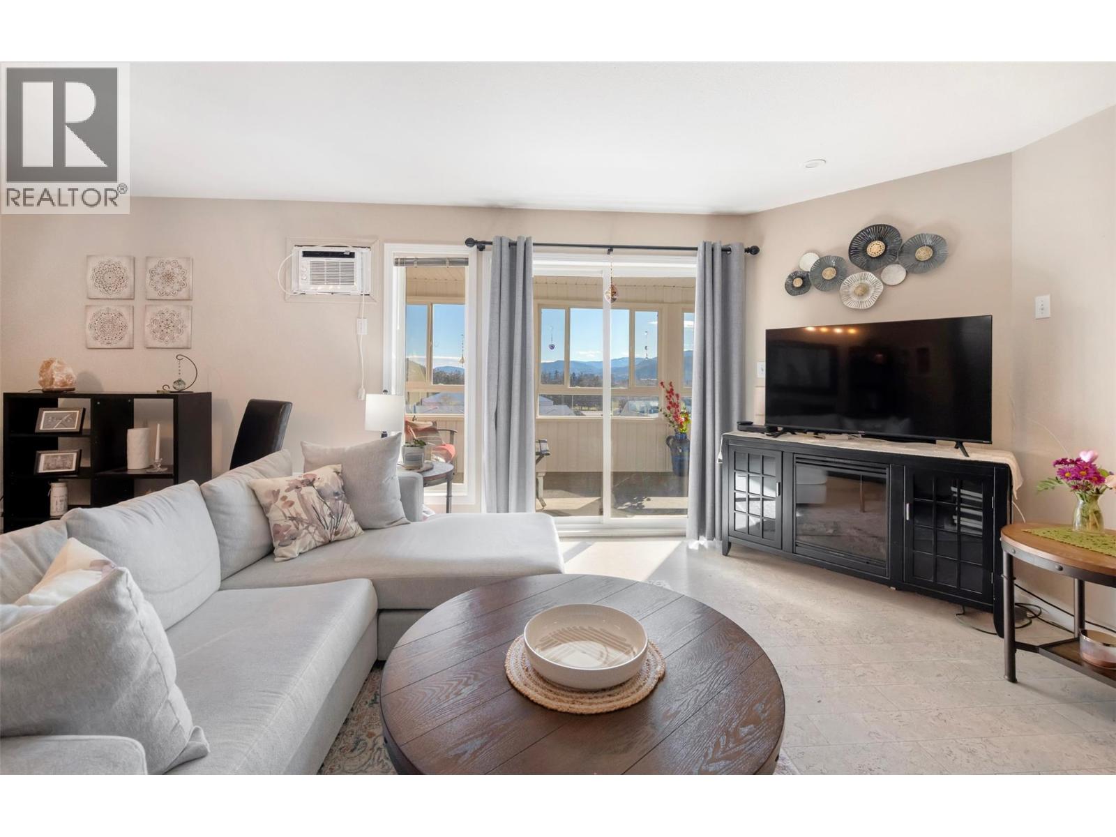 2401 South Main Street Unit# 405