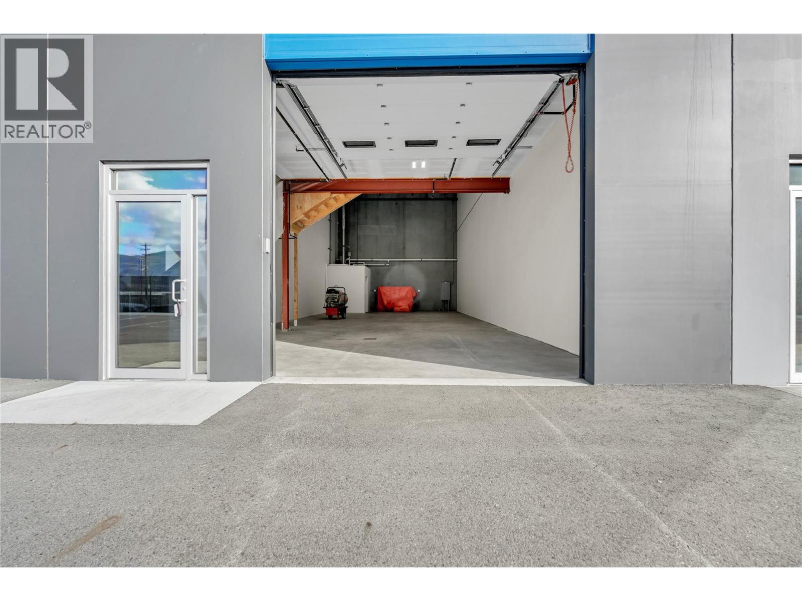 320 Okanagan Avenue Unit# 105