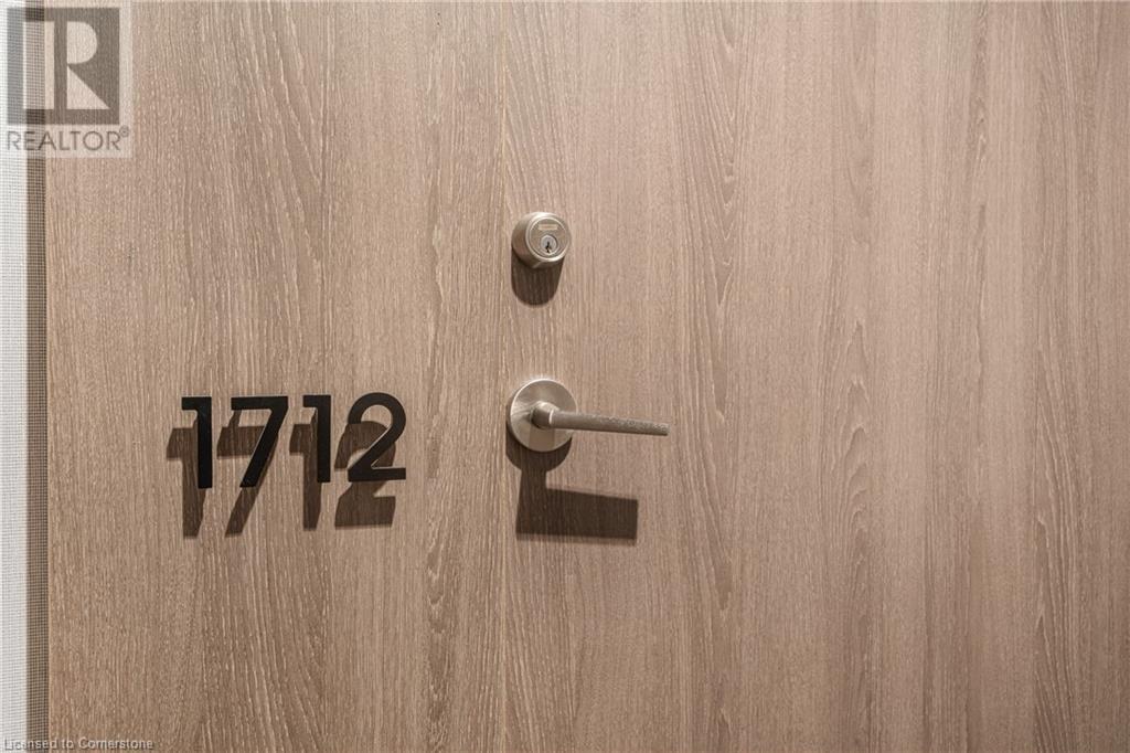 27 BATHURST ST Unit# 1712