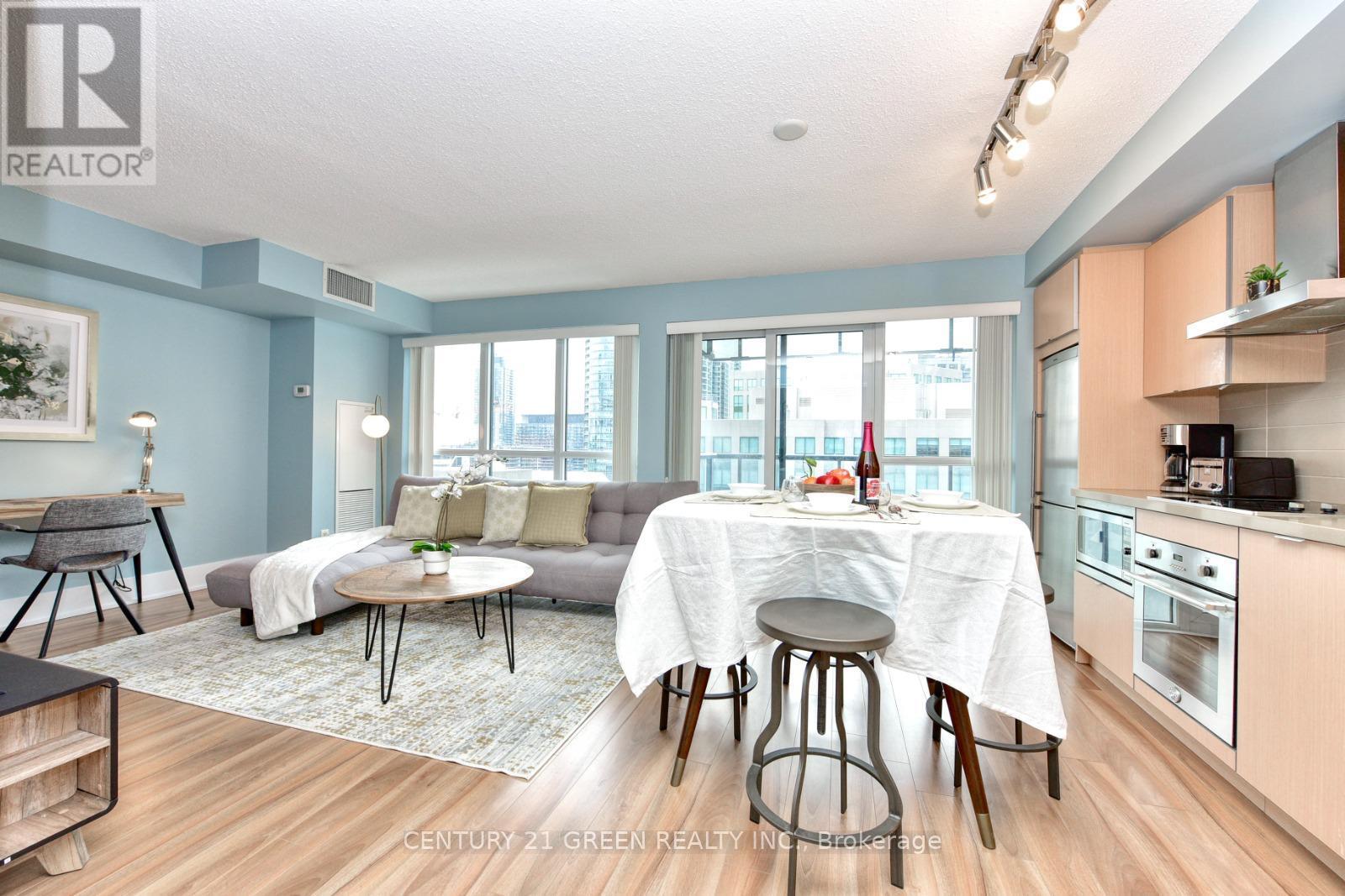 1014 - 300 FRONT STREET W