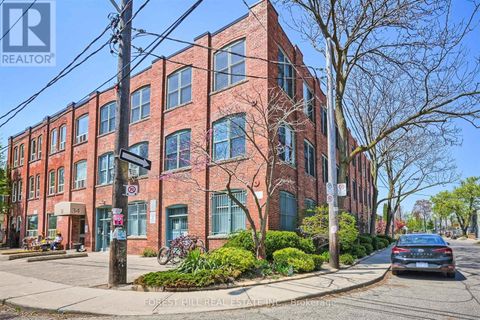 2 & 3 - 26 NOBLE STREET Toronto (Roncesvalles) ON M6K2C9