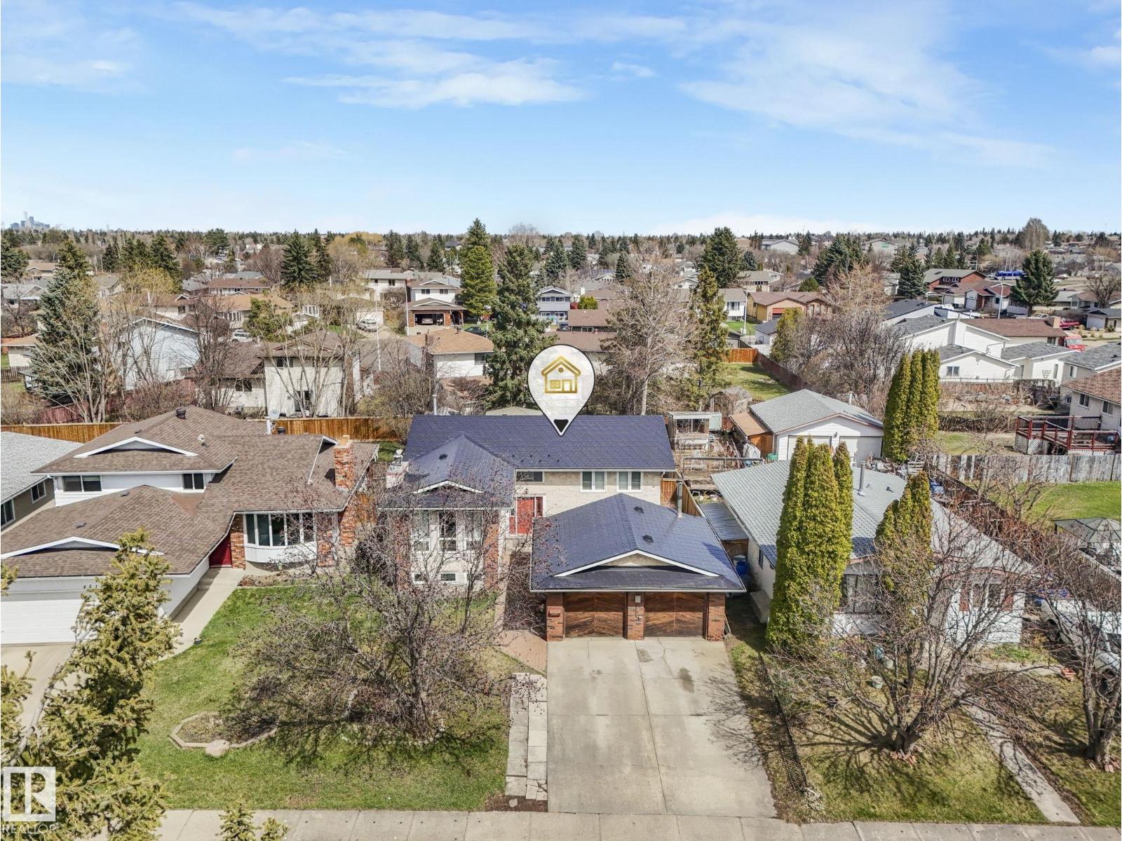 4512 20A AV NW