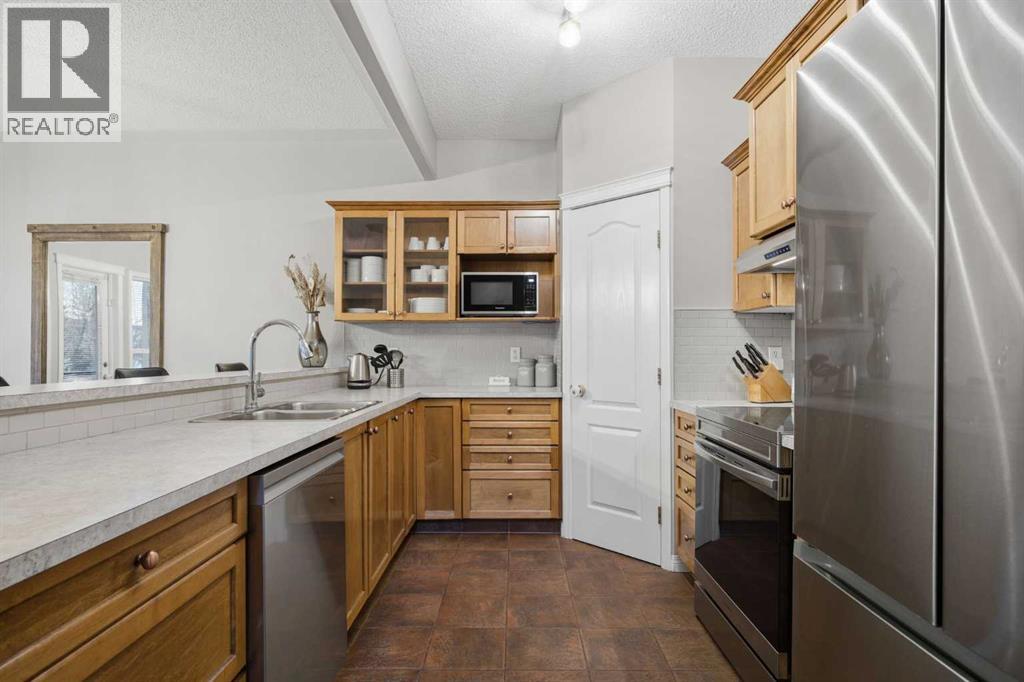 6 Rocky Vista Terrace NW