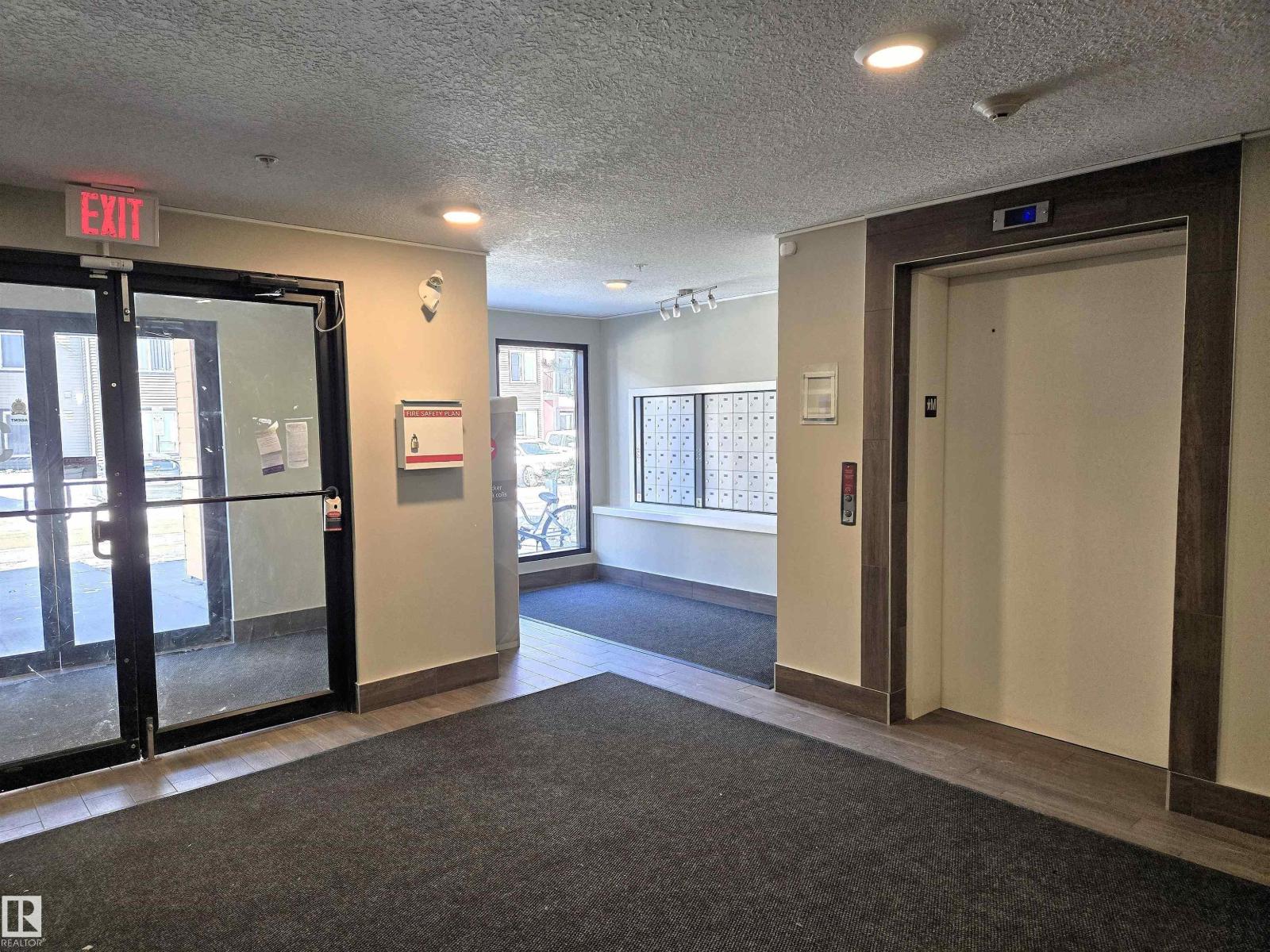 #306 340 Windermere RD NW