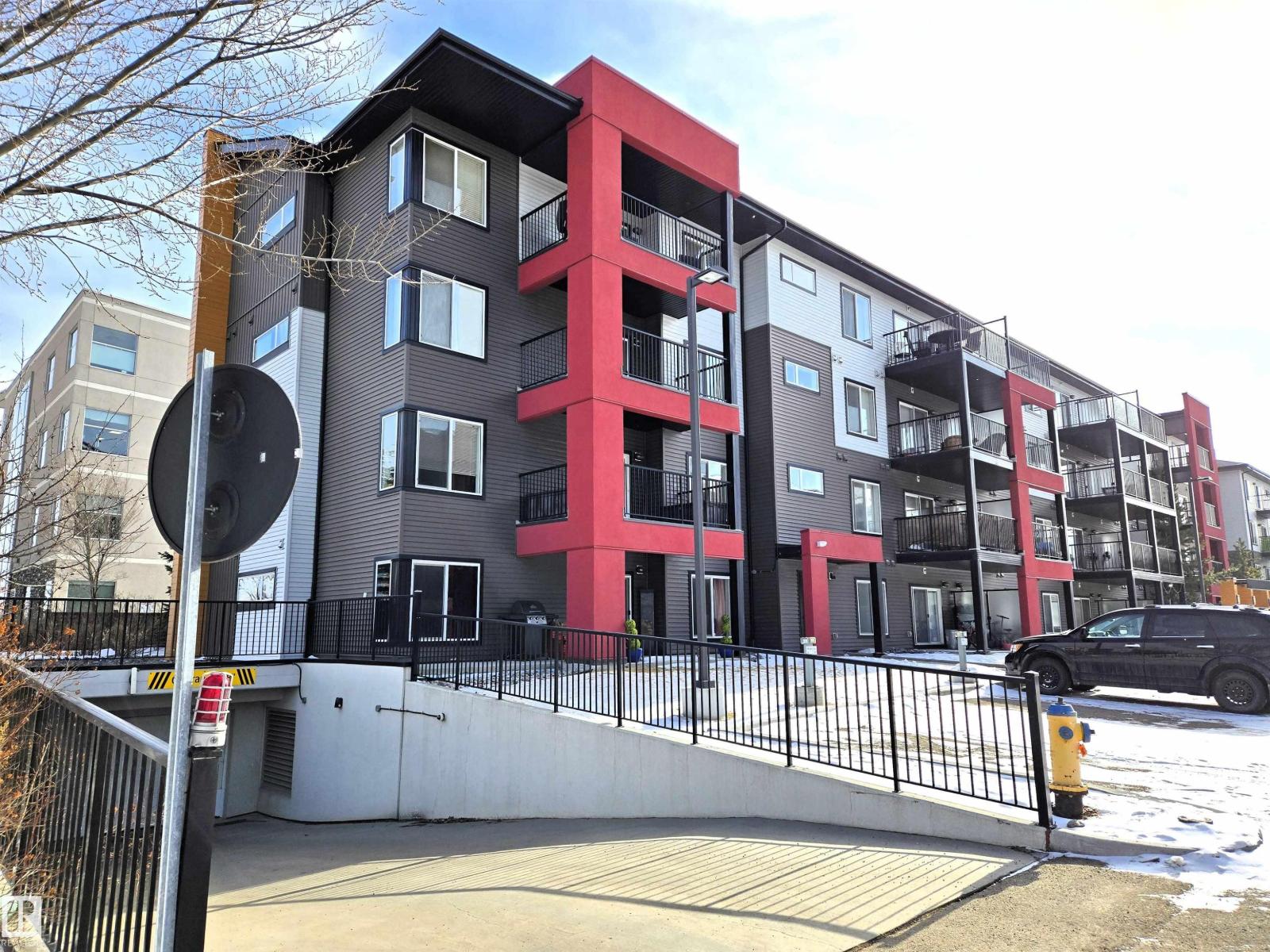 #306 340 Windermere RD NW