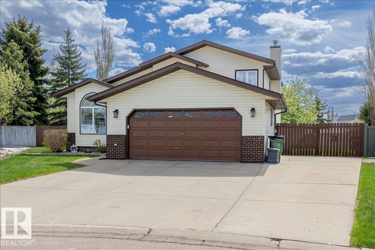 5611 152B AV NW