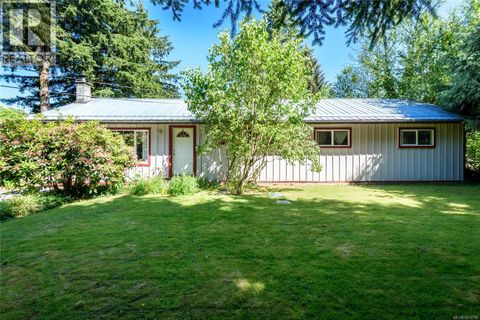 2030 Black Creek Rd Black Creek BC V9J1G5