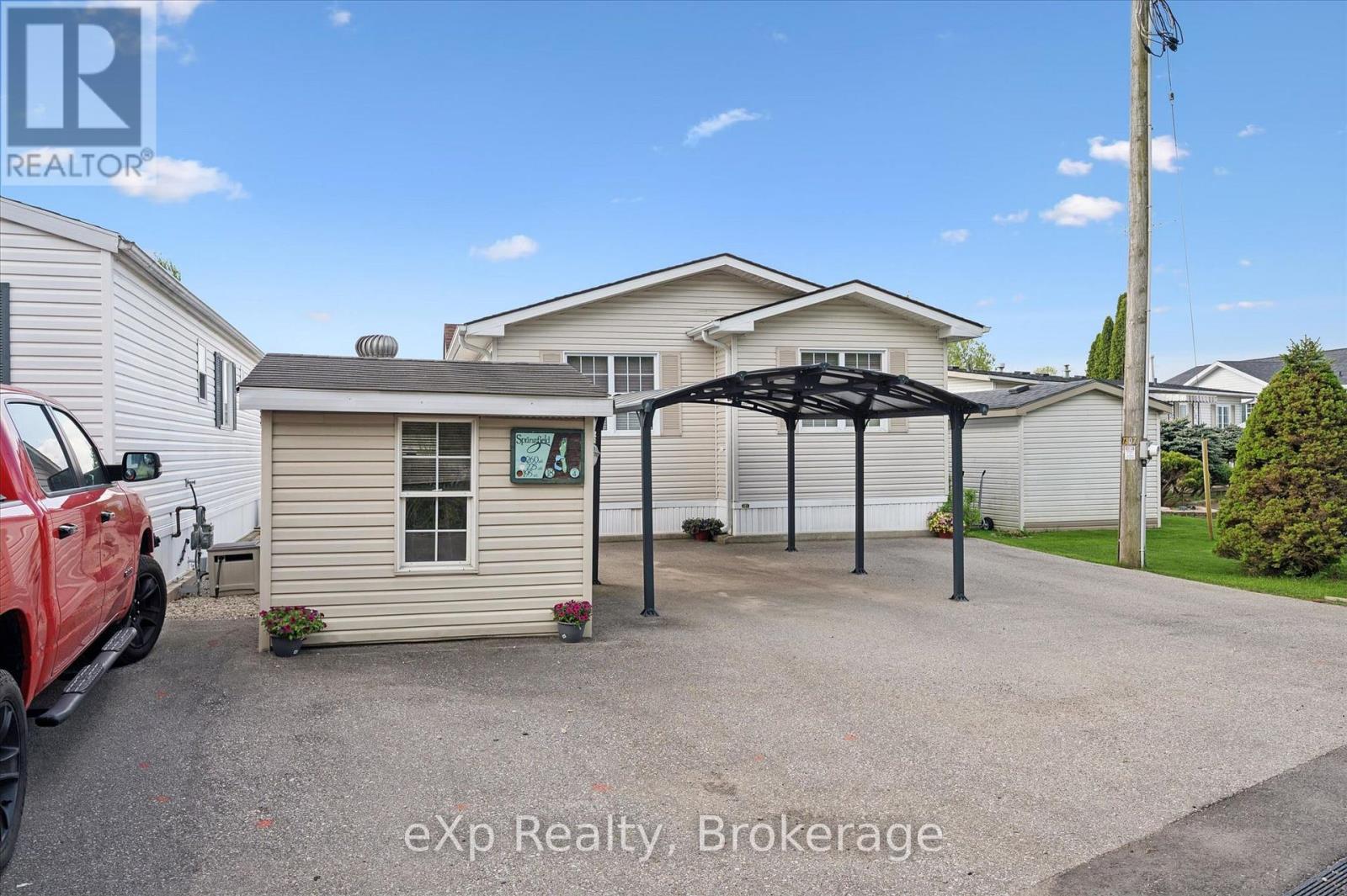18 JASPER HEIGHTS PRIVATE