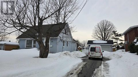 174 Reid ST Sault Ste Marie ON P6B4T9