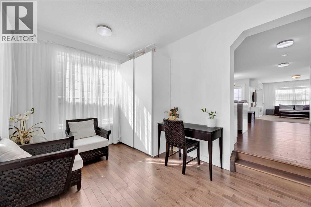 245 Skyview Ranch Way NE