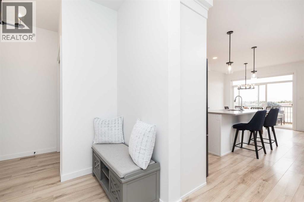 1180 Coalbrook Place W