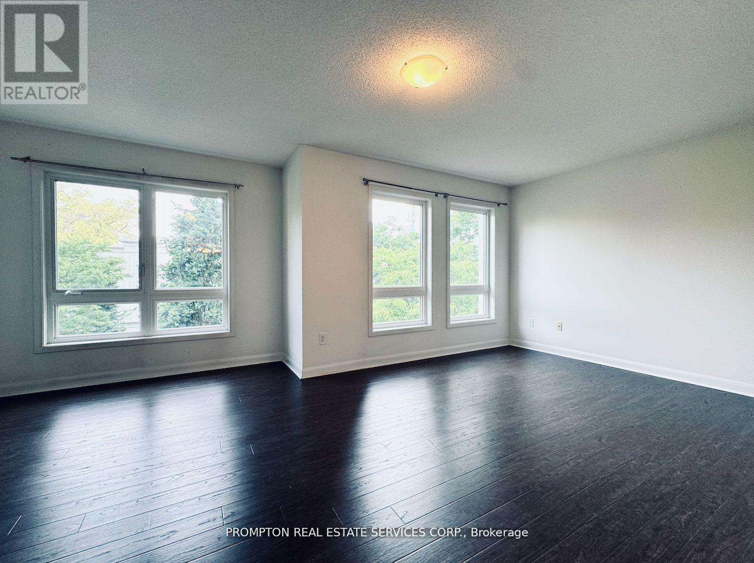 TH10 - 19 ANNDALE DRIVE