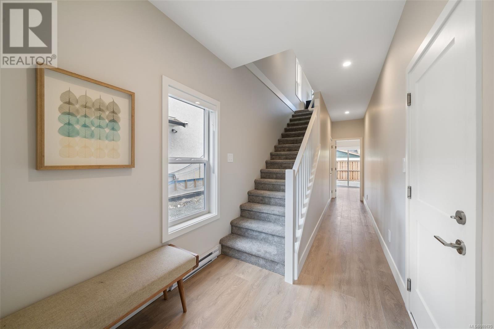 1205 Arcadiawood Crt