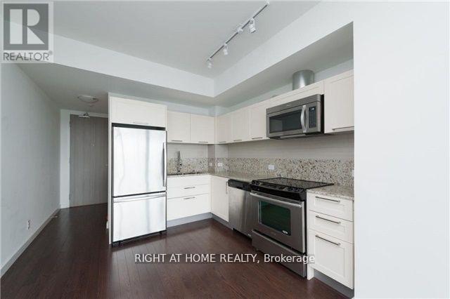 3201 - 390 CHERRY STREET