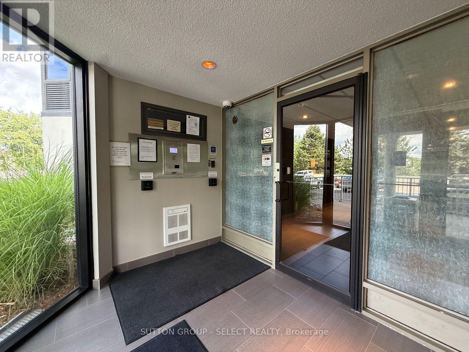 609 - 35 GREEN VALLEY DRIVE