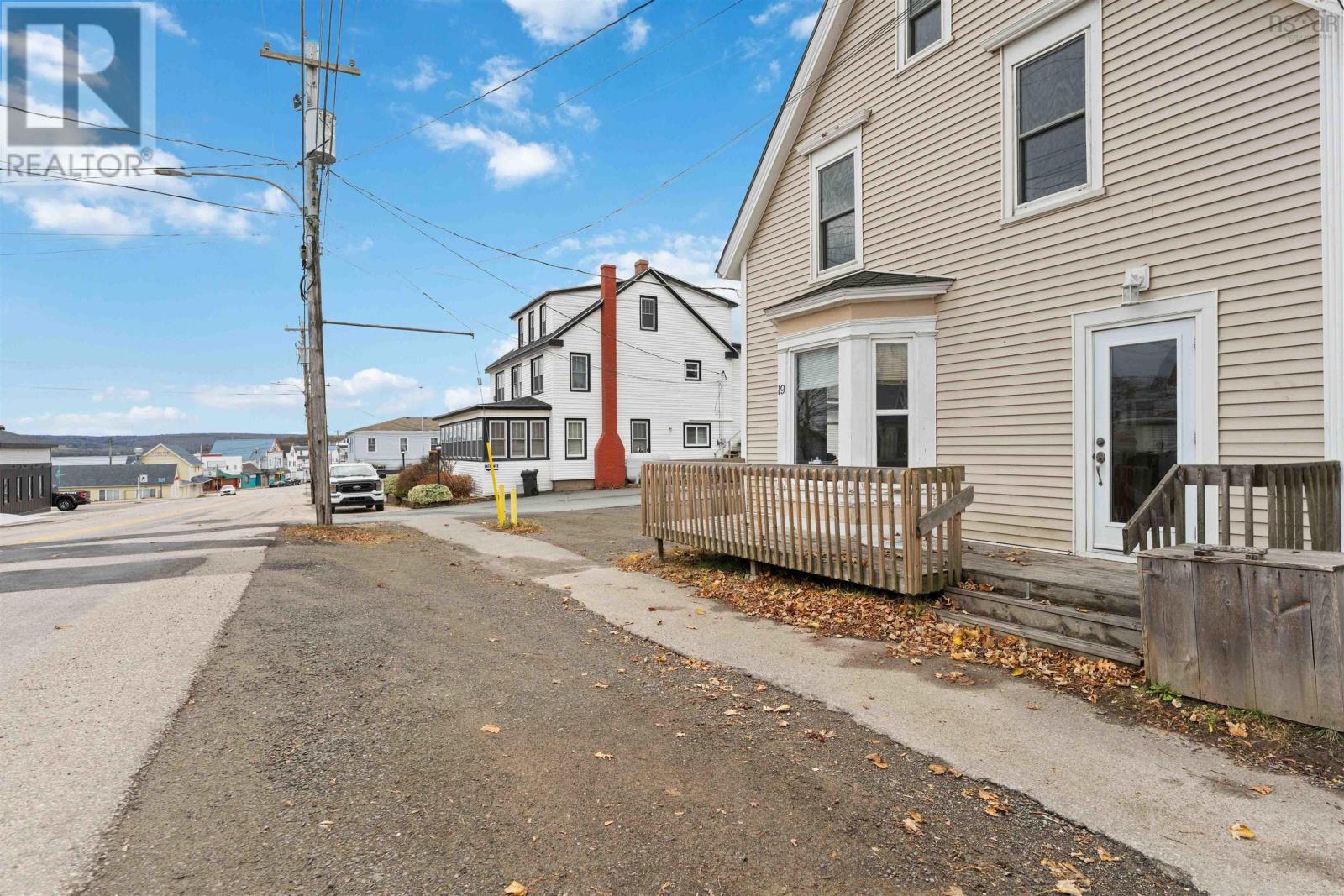 19 Birch Street - Photo 3