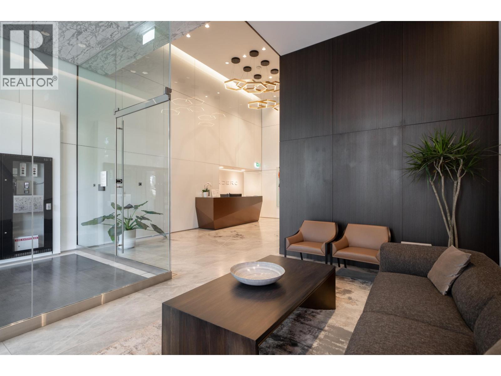 1905 620 CARDERO STREET