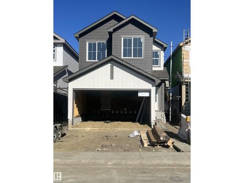 20940 16 AV NW Edmonton AB T6M1P7