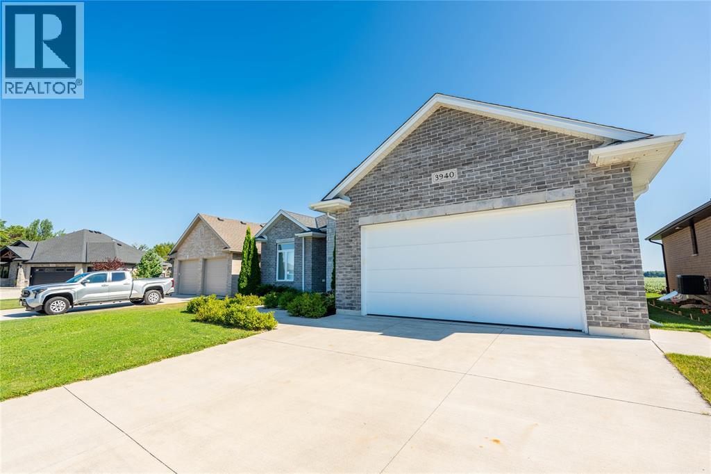 3940 ARIE COURT
