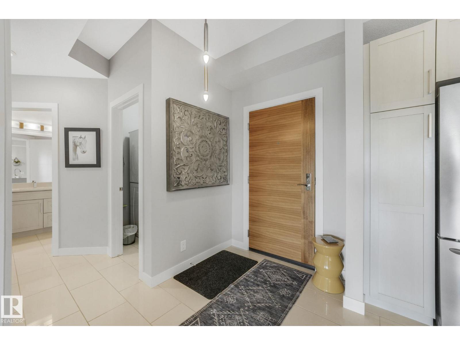 #409 625 LEGER WY NW