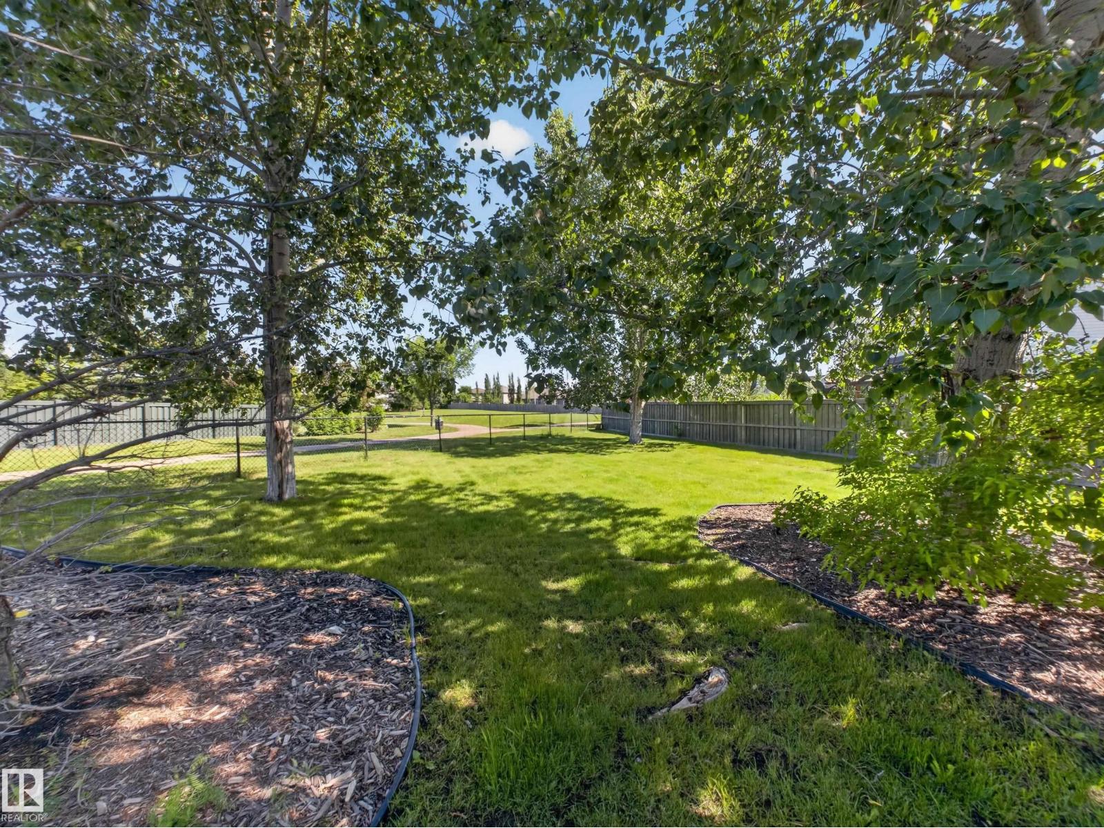 #44 12050 17 AV SW