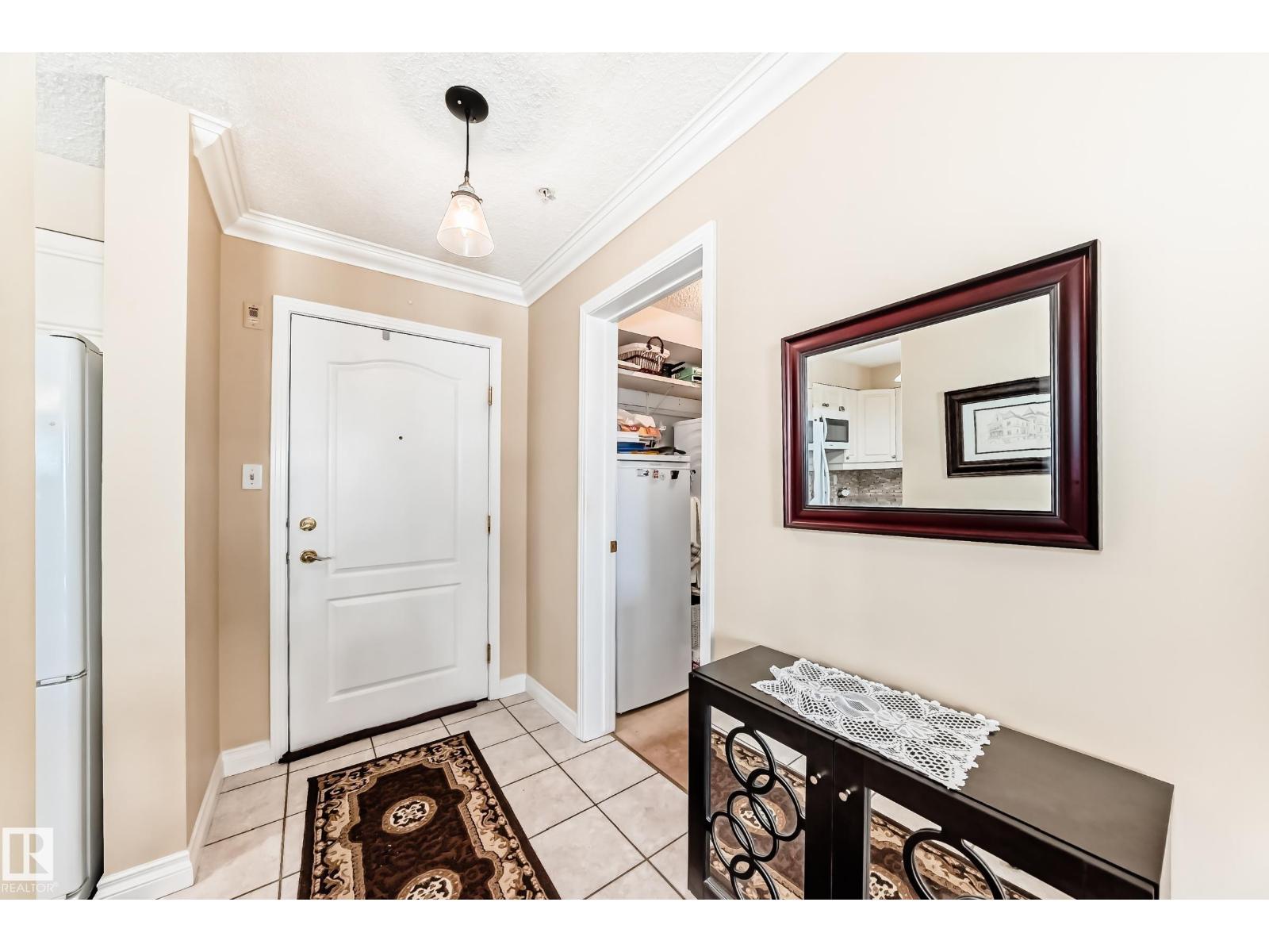 #304 17150 94A AV NW