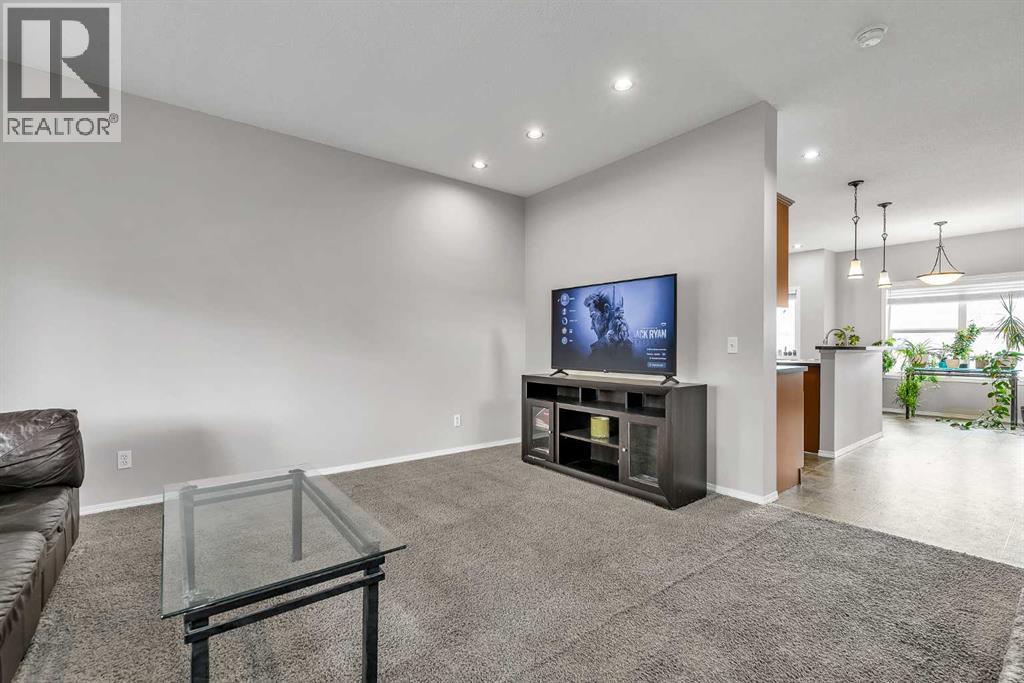 242 Copperstone Grove SE