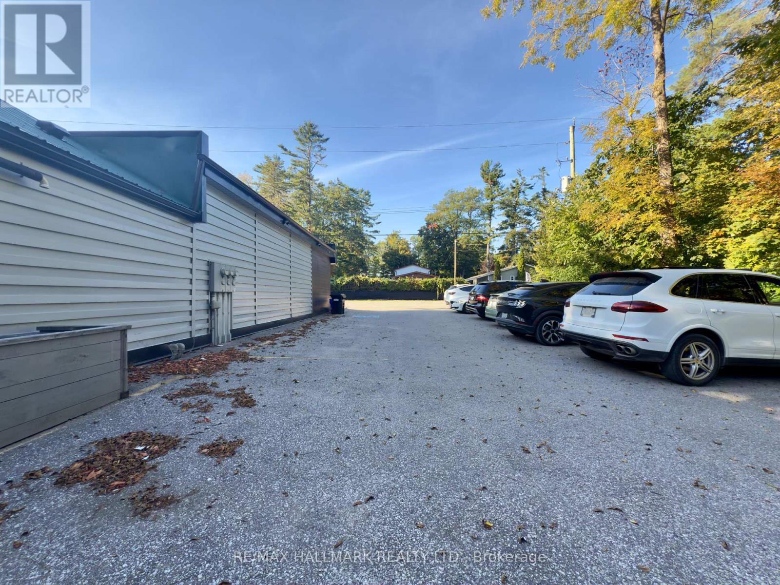 65 BIG BAY POINT ROAD N