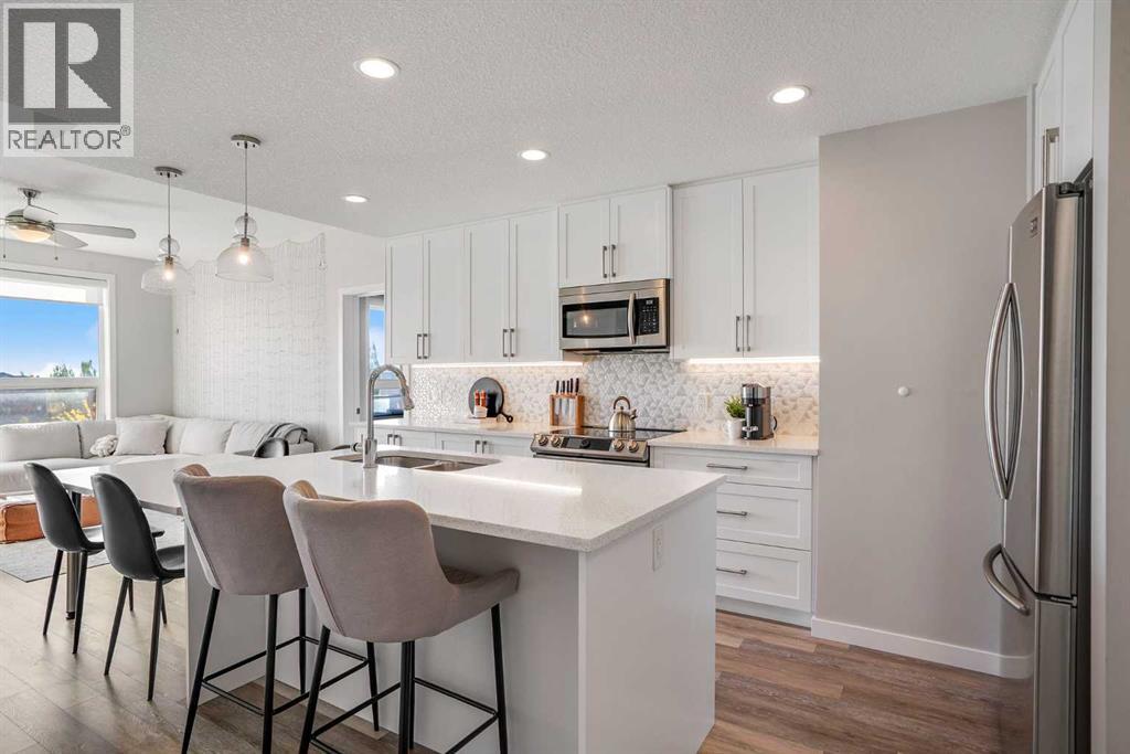 318, 8530 8A Avenue SW