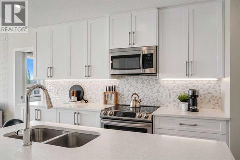 318, 8530 8A Avenue SW Calgary AB T3H6A7