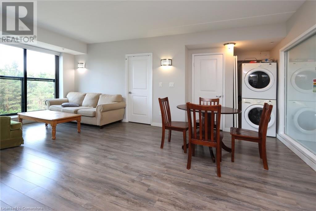 1291 GORDON Street Unit# 216